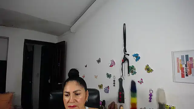mature_bigboobs10 webcam