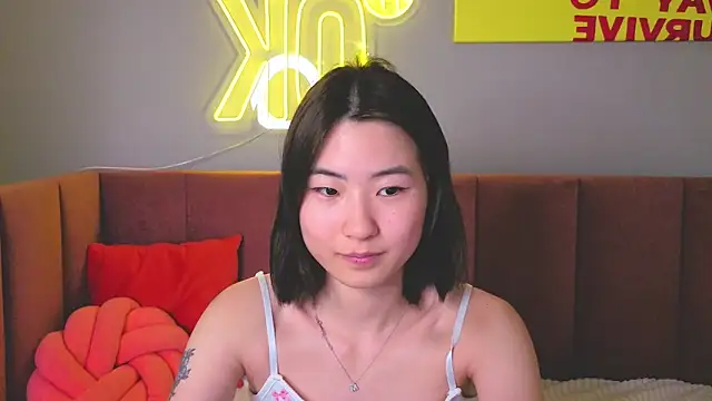 Runi_Asian webcam