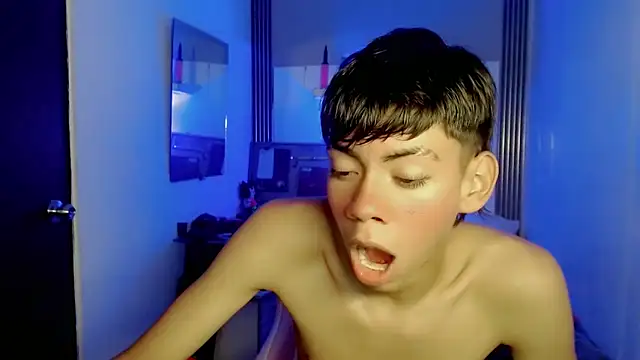 Liarr_ webcam