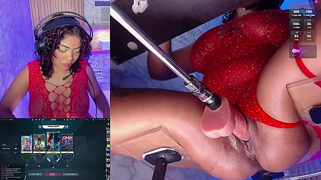 NinaCapelli webcam