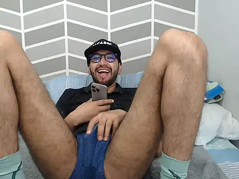 thomass1018 webcam