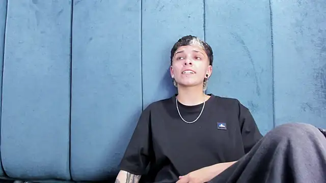 Megan_Thompson_ webcam