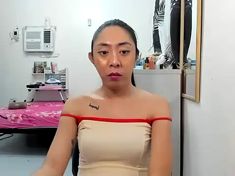 ErikaJayne4u webcam