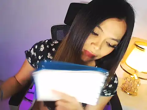 MajesticKitana webcam