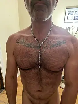 DaddySnowXX live sex cam