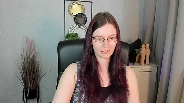 emmaxDelight webcam