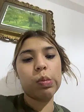 baddieasiantv webcam