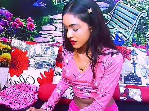 IndianPretty14u2Luv webcam
