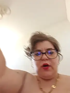 cindybbwsquirt webcam