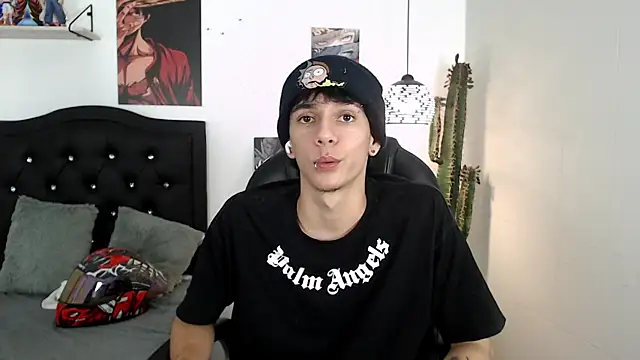 AmethystShadow17 webcam