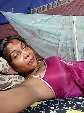 Savita992 webcam