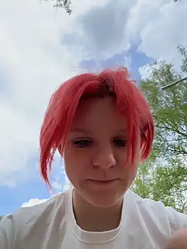 NinaParri webcam
