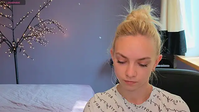 SonnySofia webcam