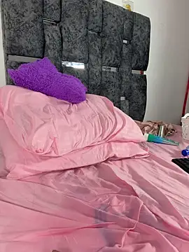 Natasharuso webcam