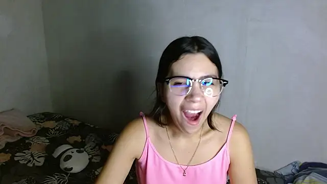 mia__lopez_ webcam