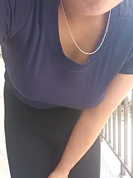 Mirra-a webcam