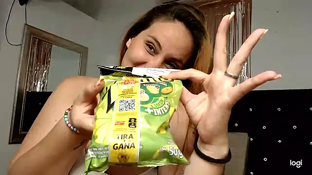 Baby_hornyJM webcam