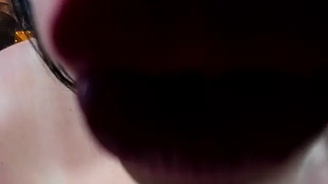 NahomiFireSex webcam