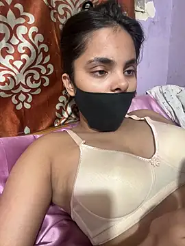 Sandhya_77 webcam