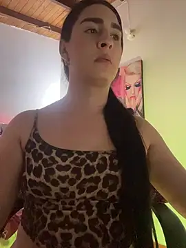 lola_diez webcam