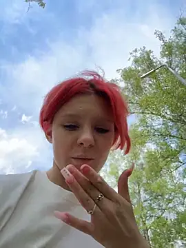 NinaParri webcam