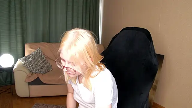 Lily_Spark_ webcam