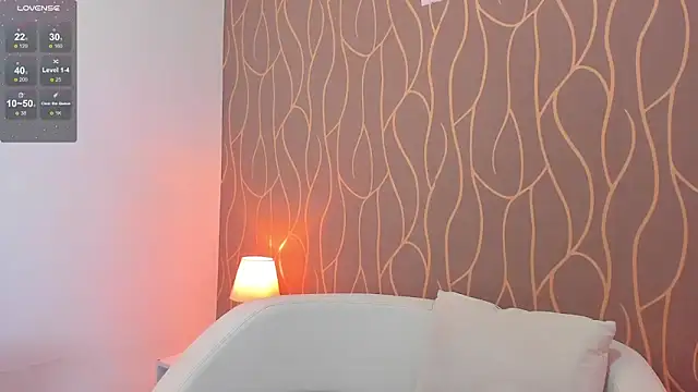 Victoria_Madore webcam