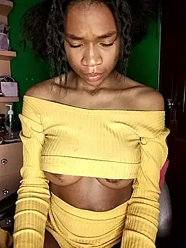Little_angell0 webcam
