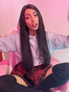 Felicia_smok3 webcam