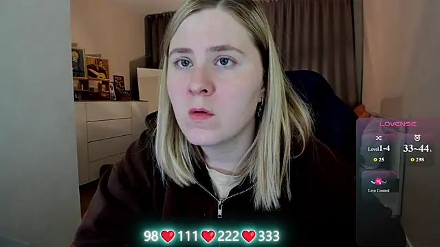 Olivia_Munk webcam