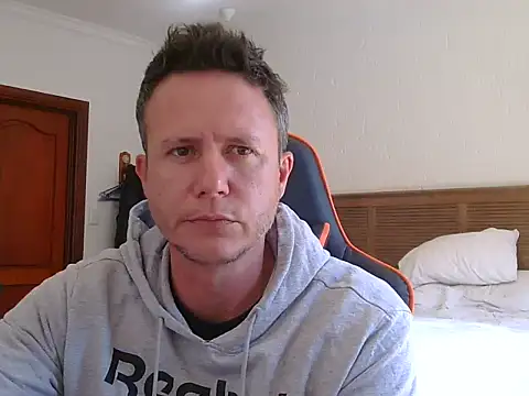 TroyDieselXXX webcam