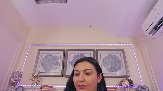 BustyEva_ webcam