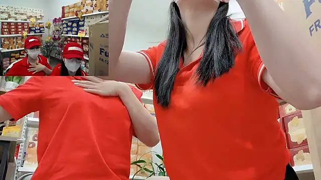 Yurina_Saito live sex cam