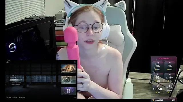 LilyFoxxx webcam