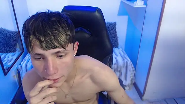 Yao_23 webcam