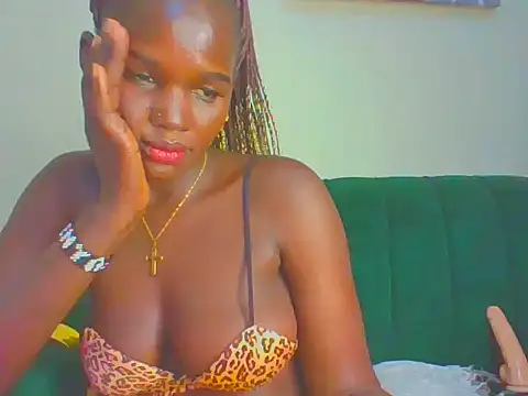 cutesmiling - Cutesmiling's free webcam - UK Sex Cams
