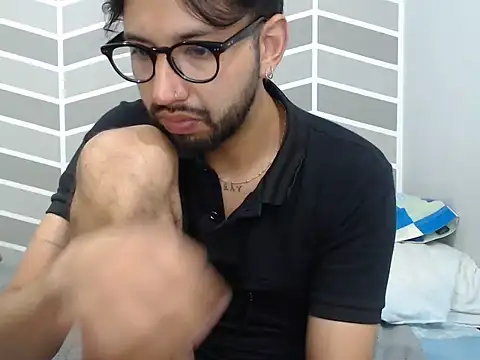 thomass1018 webcam
