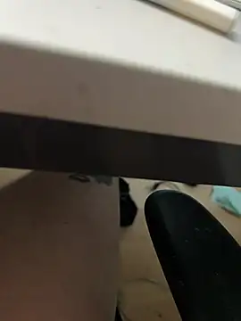 carlooos12 webcam