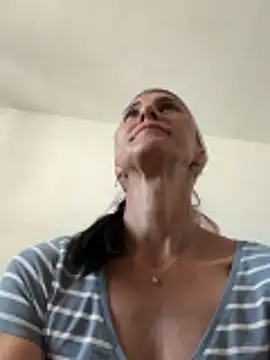 MilffantasyX webcam