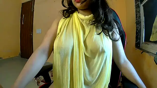 callmeshreya webcam