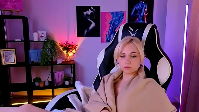 ElenaMonroe webcam