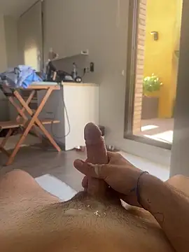 Carl242000's live cam