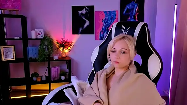 ElenaMonroe webcam