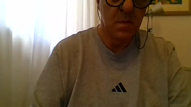 ANONIMO7735 webcam