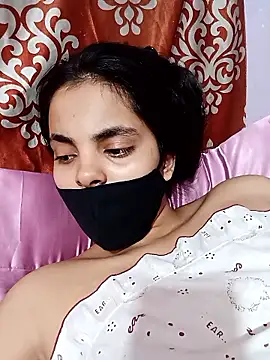 Sandhya_77 webcam