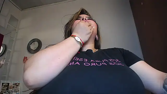 Penelope_Tits webcam