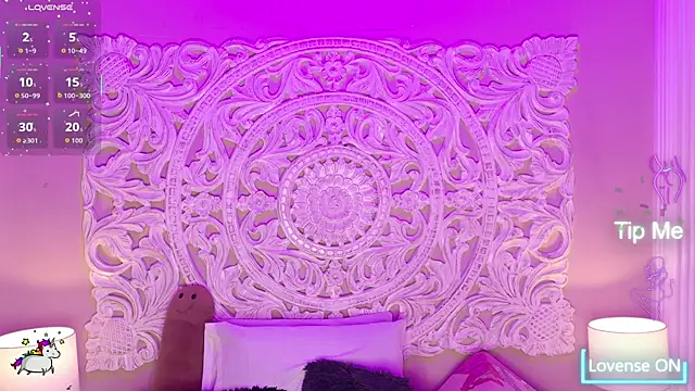 MalaikaBrown webcam
