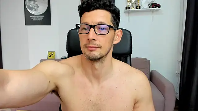 BrutusK08 webcam
