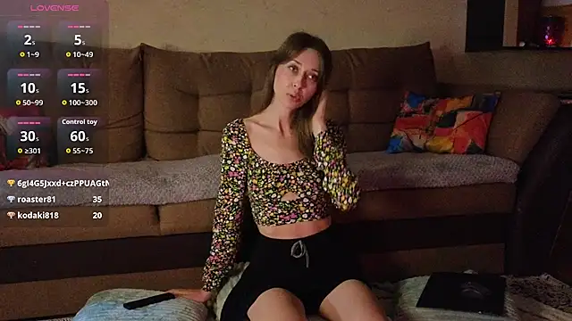 NinaNovalicious webcam