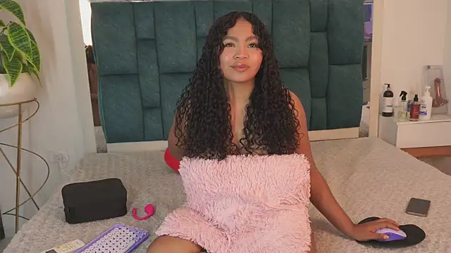 Anais_aradia webcam